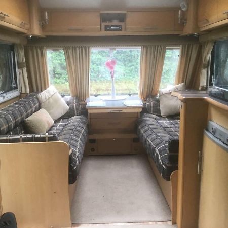 Self Contained Holiday Home Caravan 코샘 외부 사진