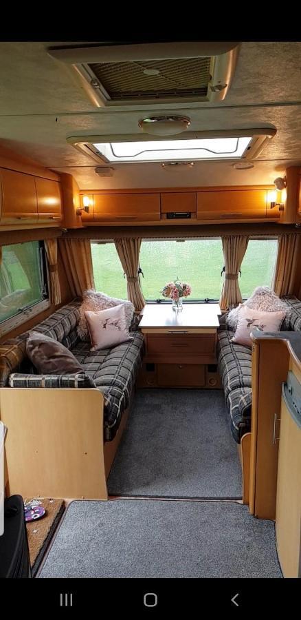 Self Contained Holiday Home Caravan 코샘 외부 사진